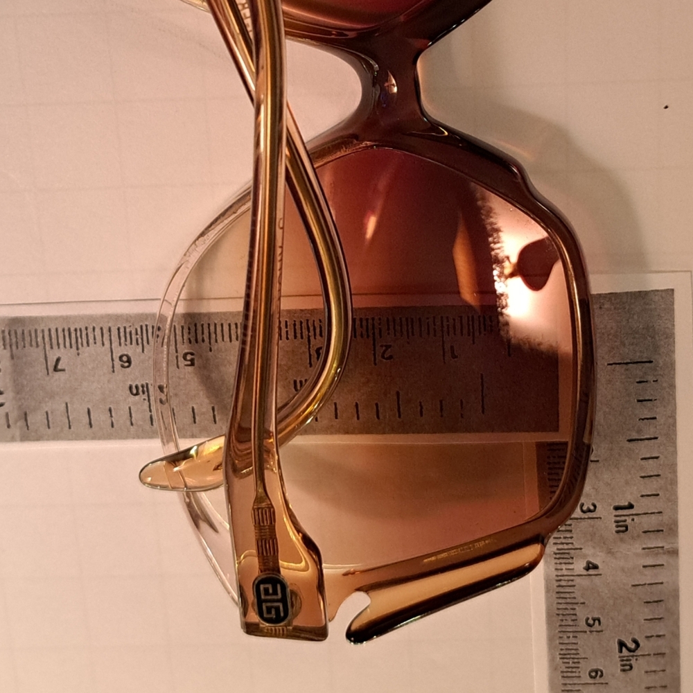 Givenchy Brown Gradient Sunglasses HALF OFF SALE - Picture 4 of 11